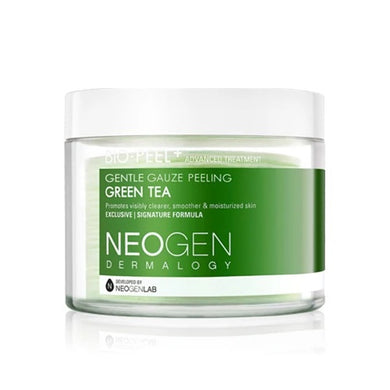 NEOGEN Bio-Peel Gauze Peeling Green Tea is a gentle yet effective exfoliating pad infused with Green Tea Extract and a blend of natural ingredients. This dual-action peeling pad combines the benefits of physical and chemical exfoliation to remove dead skin cells, unclog pores, and promote a smoother, brighter complexion. Enriched with soothing ingredients like Centella Asiatica and Tea Tree Leaf Extract, it helps to calm and hydrate the skin while improving its overall texture. Ideal for those looking to ac