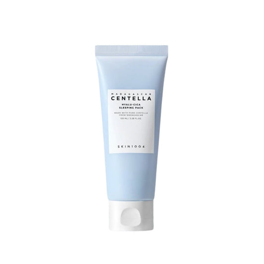 SKIN1004 Madagascar Centella Hyalu-Cica Sleeping Pack is a nourishing overnight treatment designed to hydrate and soothe the skin. It features a rich blend of Centella Asiatica Leaf Extract, Hyaluronic Acid, and Niacinamide to enhance skin barrier function, provide deep hydration, and improve skin tone. Enriched with botanical extracts like Pear Fruit and Melon, and soothing Rosa Damascena Flower Water, this sleeping pack helps to calm the skin overnight, promoting a refreshed and revitalized appearance by 